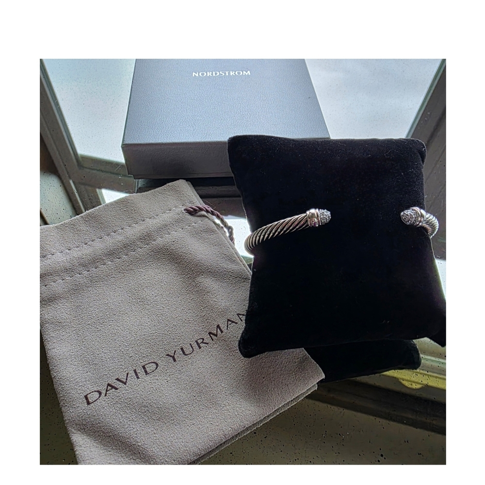 David Yurman Classic Cable Bracelet With Pavé Diamond Domes, 5mm - Picture 2 of 8